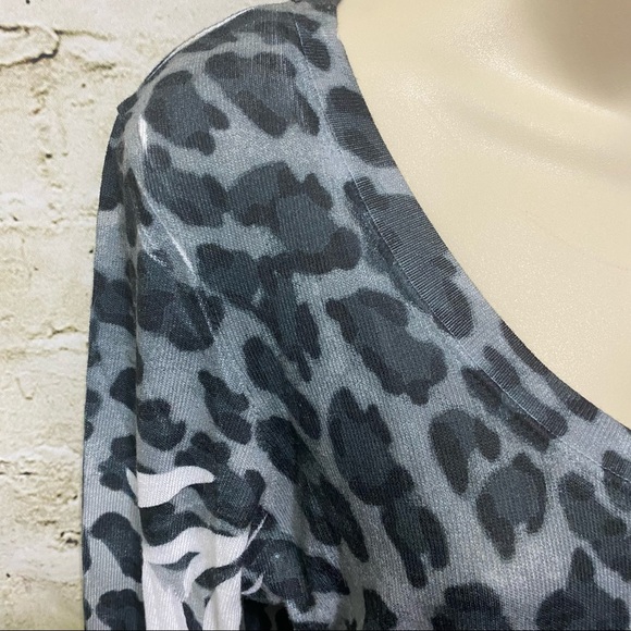Cache Breast Cancer Awareness Black Gray Leopard Print Top - Picture 2 of 6